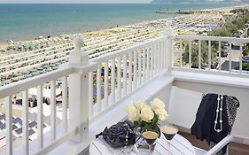 Tiffany's Riccione Italy